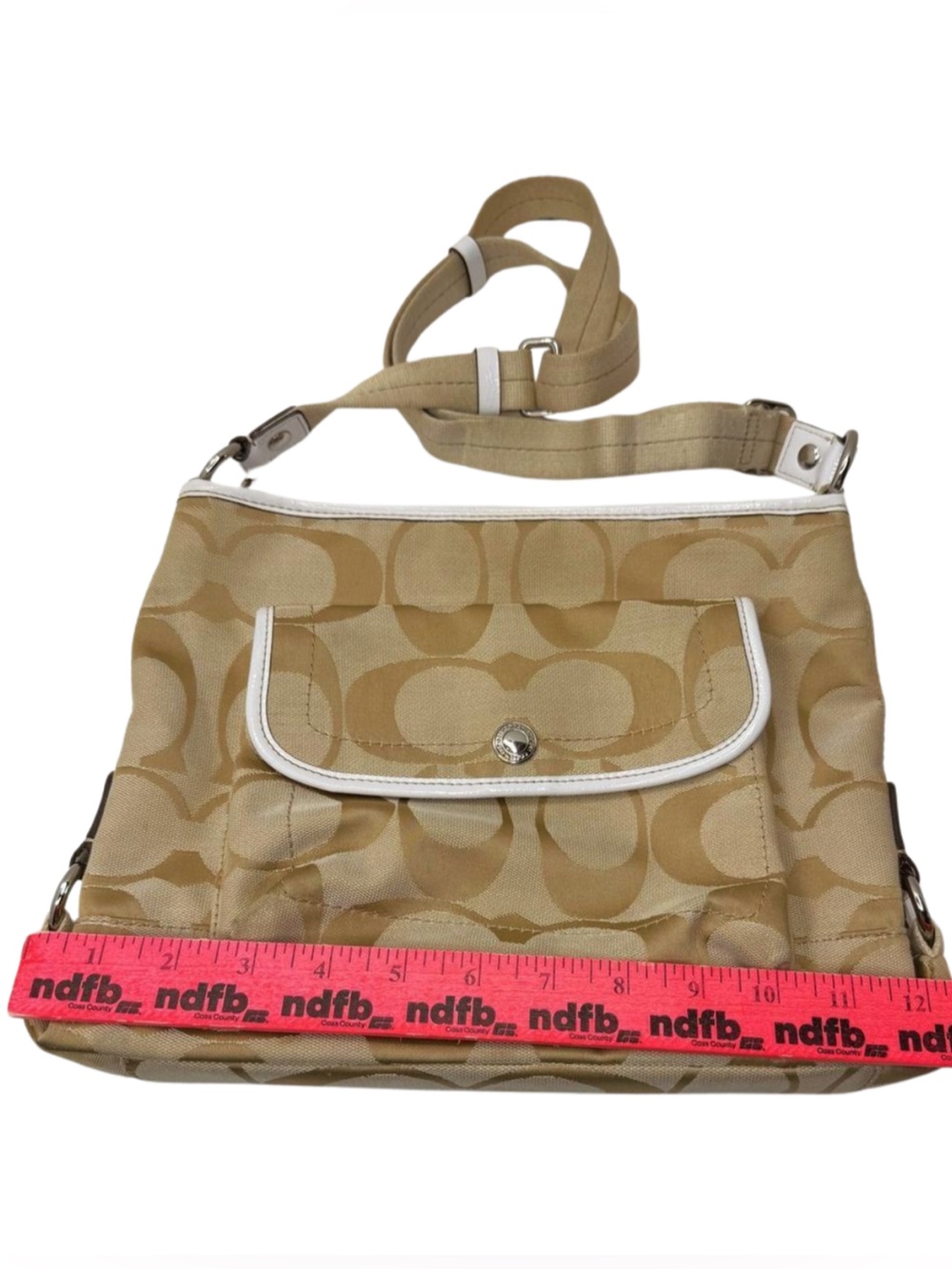Coach 2011 F16558 Signature Swingpack Crossbody Khaki Jacquard - Picture 10 of 12